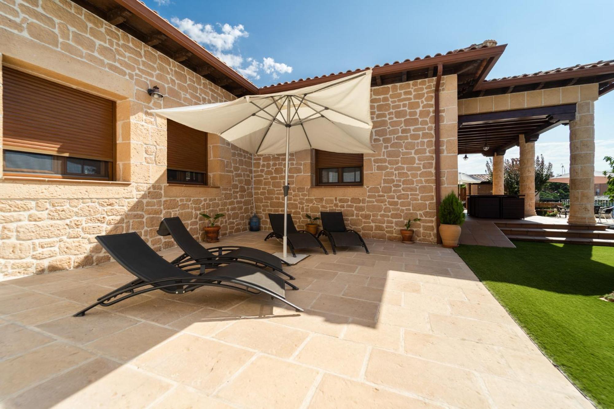 Alvaro Holiday home